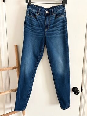 American Eagle Curvy High Rise Jeggings